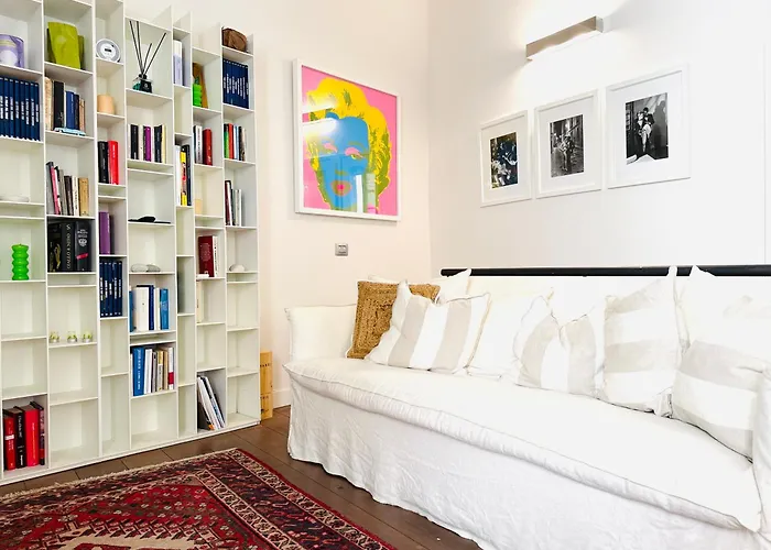 Comecasa Two-Bedroom House On The Harbor Saint-Tropez