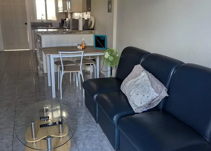 10 Minutos De La Embajada Americana Apartamento De Dos Cuartos Tegucigalpa