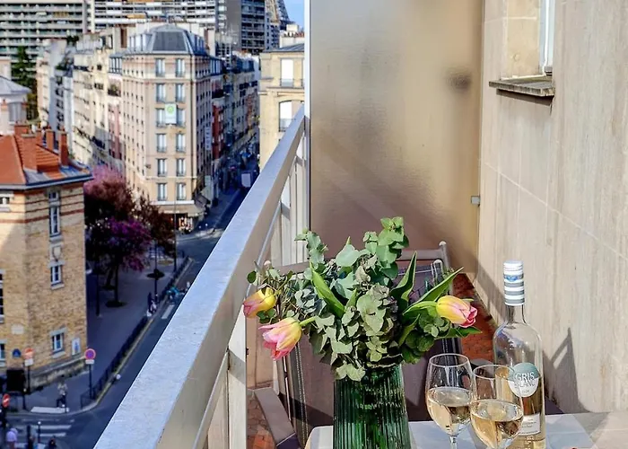 Eiffel Residence Apolline Paris