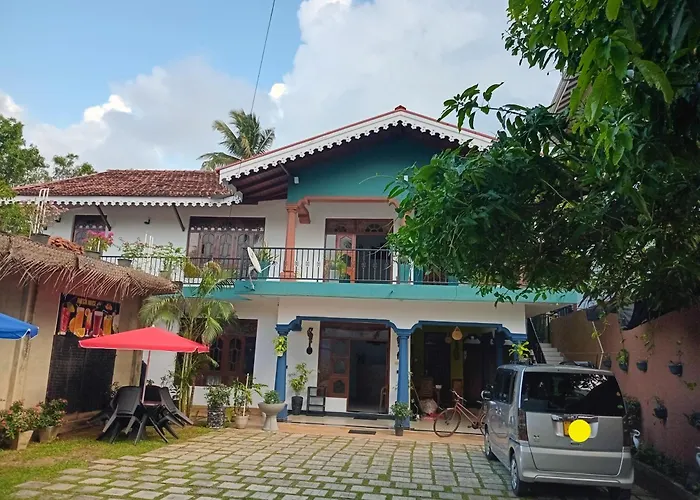 Techno Tourist Inn Negombo