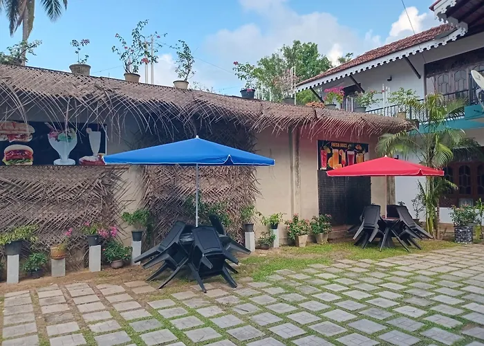 Techno Tourist Inn Negombo