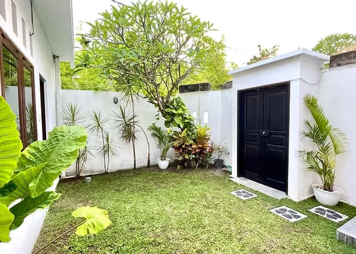 2 Bedrooms Villa Petitenget Private Pool Seminyak