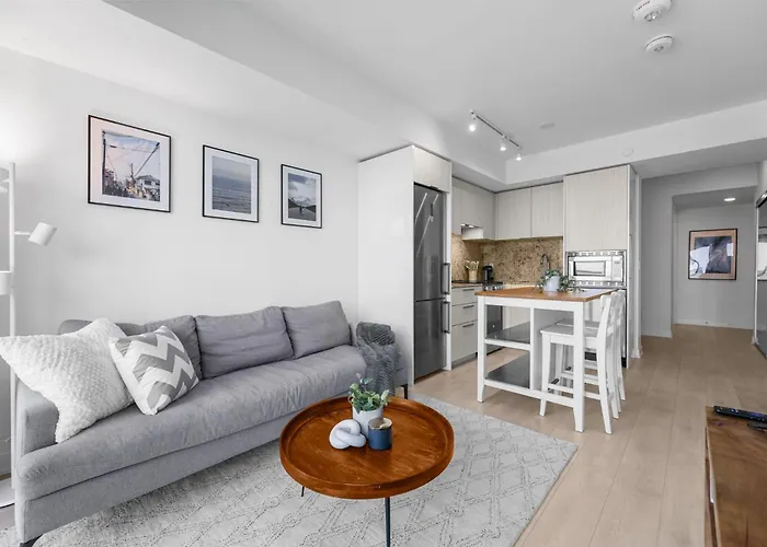 Rentx Downtown 2-Bed Suite Gym Wifi Toronto