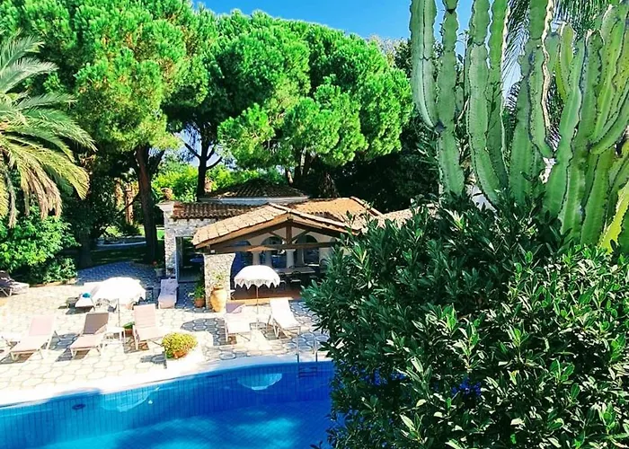 B&B La Villa Giardini-Naxos
