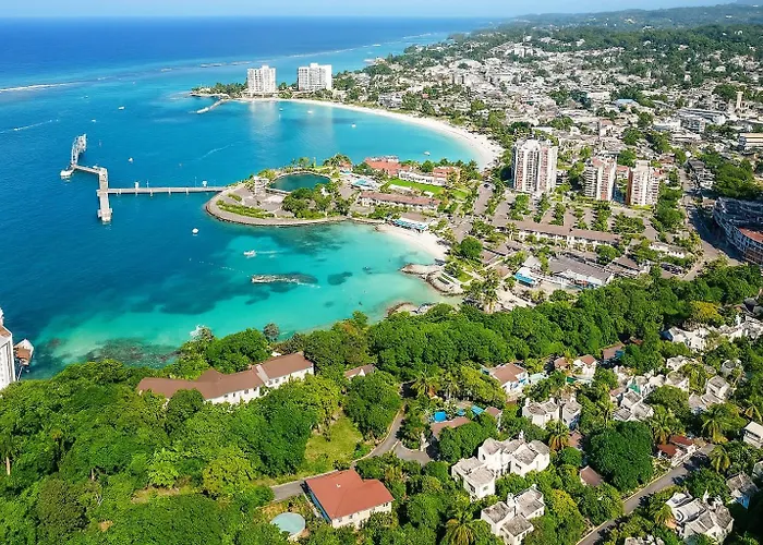 Sojo'S Sky Castle Studio At Columbus Heights - Ocho Rios