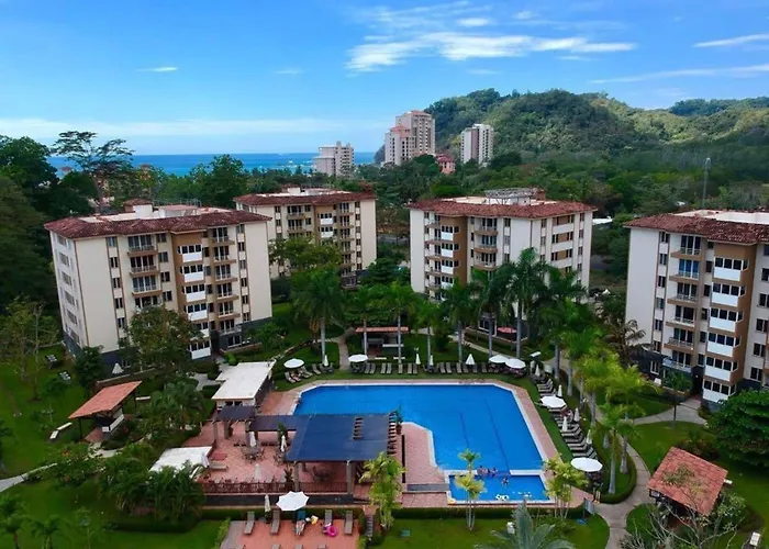 . 5 Min Walking Beach Jaco Apartment