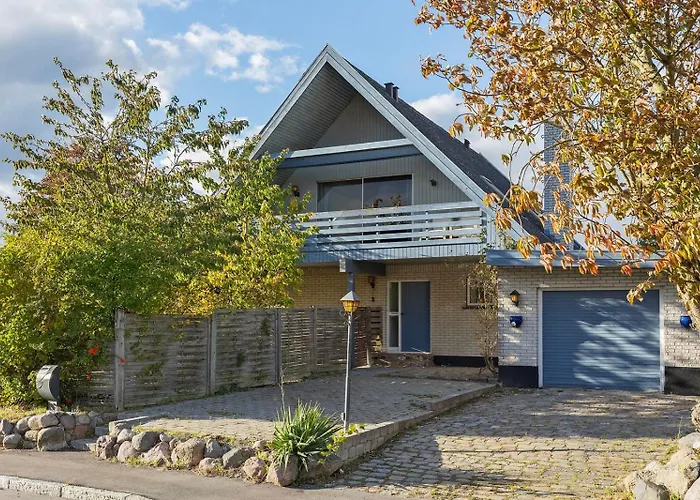 Hyggelige 200Kvm Villa Udenfor Koge Taet Pa Strand