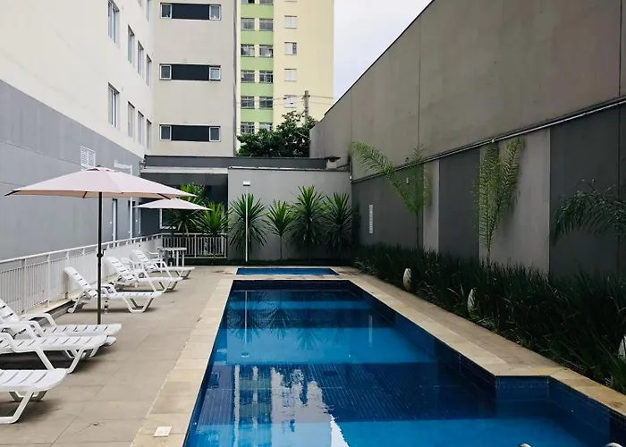 Otimo Apartamento Ao Lado Do Metro Bras São Paulo