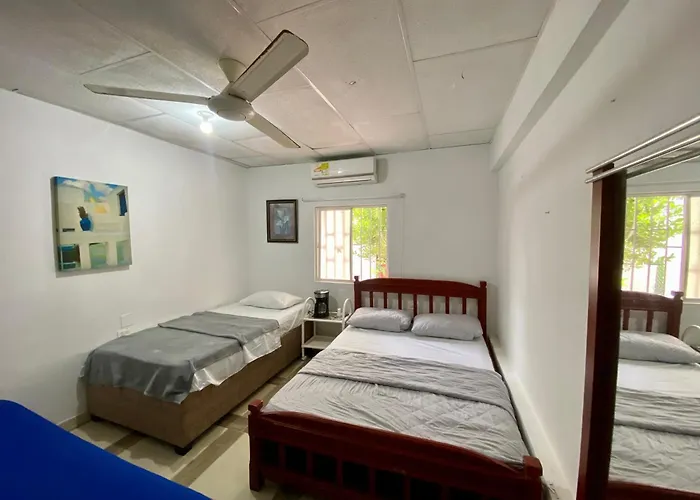 Habitacion Multiple Cerca De Aeropuerto Cartagena 