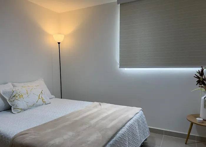 Cozy And Close To The Airport Cartagena 