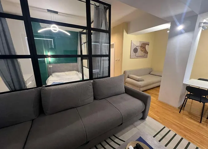 Gigi Apartment By Eluxory Skopje