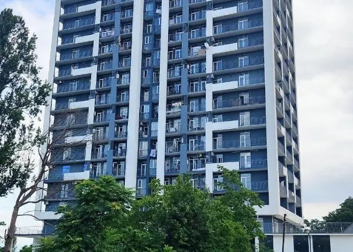 Four Seasons Sea View Luxury Apartment Batumi