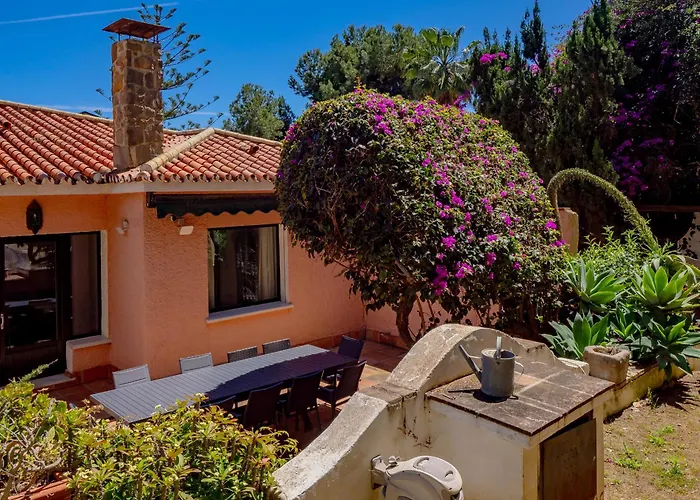 Cubo'S Villa Las Capuchinas & Cave House Torremolinos