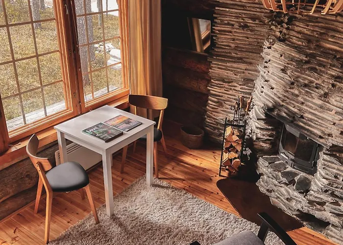 Pikkukelo Levi - Doorstep Ski Bus - Sauna - Traditional Log Cabin