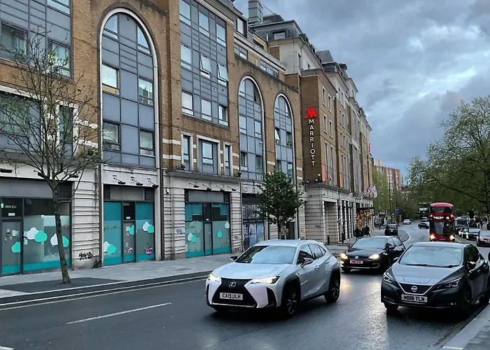 1 Bedroom Apartment With Security 24 Hours And Concierge London