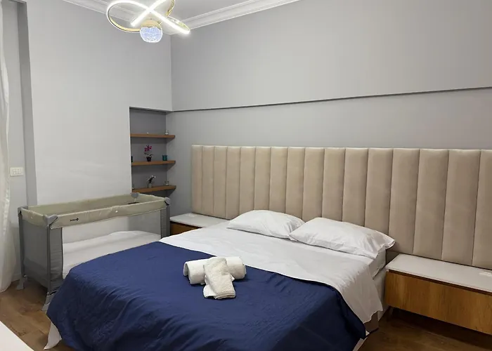Ferienwohnung Modern Escape Tirana
