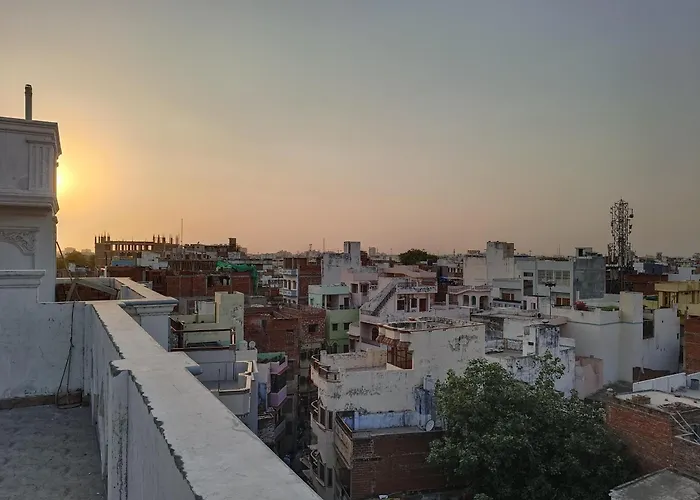 Hotel The Pushparaj Varanasi