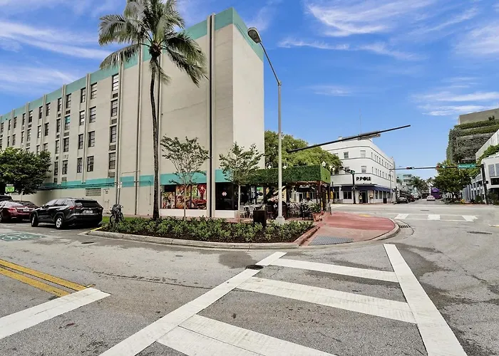 Ocean Dr 1Br • Miami Beach Getaway