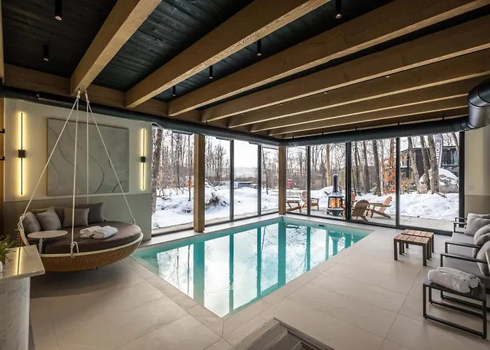 New! Lagom Evergreen 7 Bedrooms Indoor Pool Mont-Tremblant