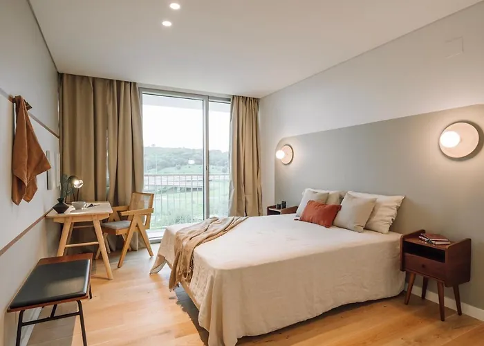 Saudade - 1 Bedroom And Shared Pool In Campolide Lissabon