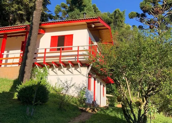 Linda Casa Em Frente Ao Lago Campos do Jordão