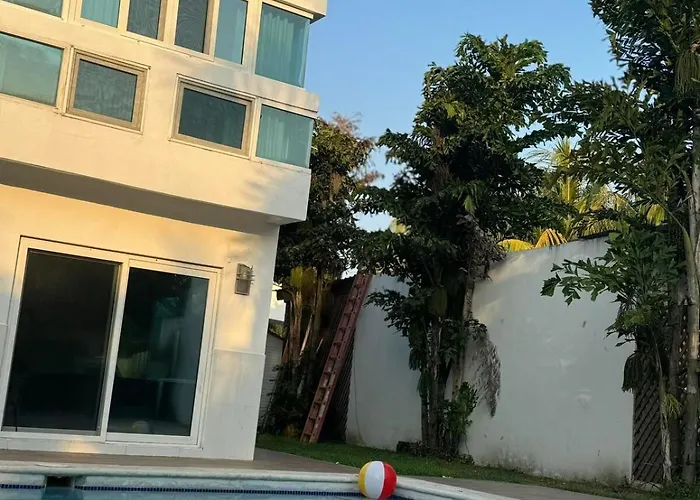 Villa Casa De Playa Del Mar Tela