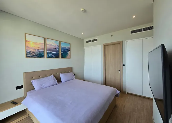Can Ho 1 Phong Ngu Rong Rai, Co Bon Tam, View Bien Tai Citadines Marina Hạ Long