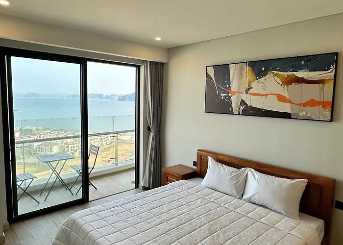 Can Ho 1 Phong Ngu Rong Rai, Co Bon Tam, View Bien Tai Citadines Marina Hạ Long