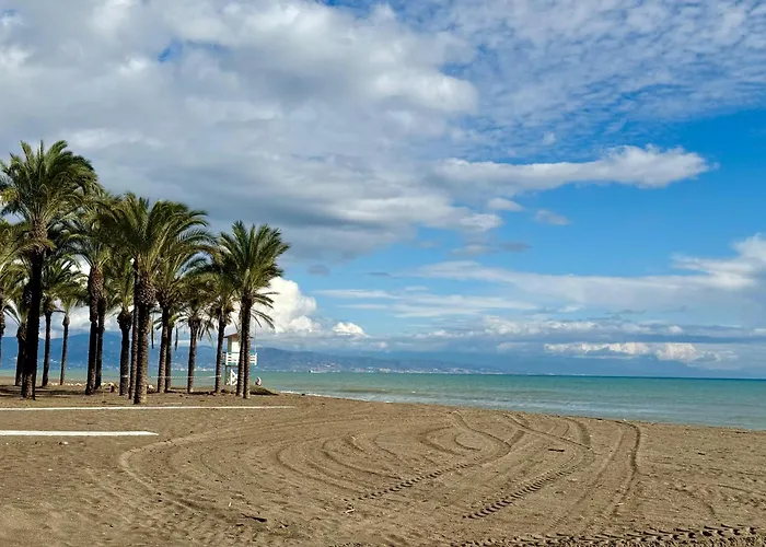 Ferienwohnung Terraza Y Vistas En Carihuela Erisa 2 A 100 Metros De La Playa Torremolinos