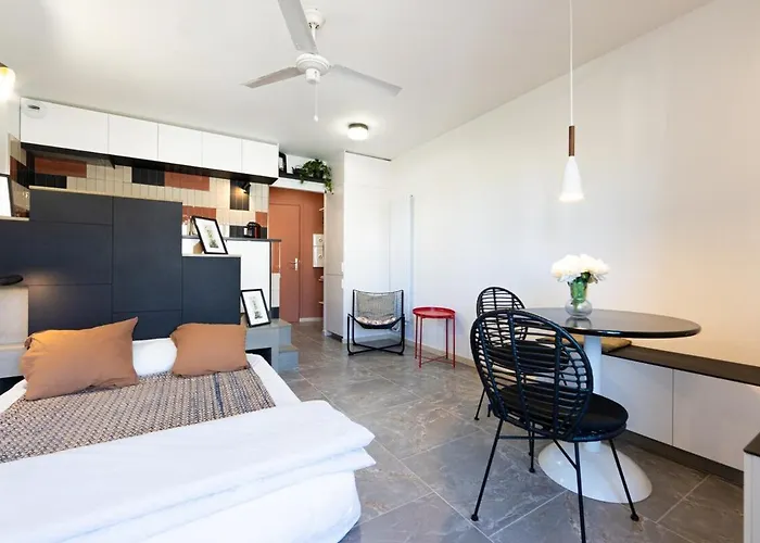 Off"Studio Terrasse A 2 Pas De La Mer Promenade Des Anglais" Nizza