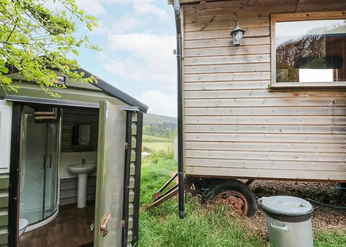 Shepherd'S Hut Scarborough