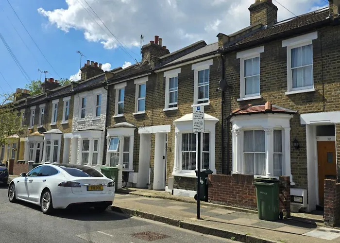 Ferienwohnung Cosy 2Br House In Stratford & Westfield Area London