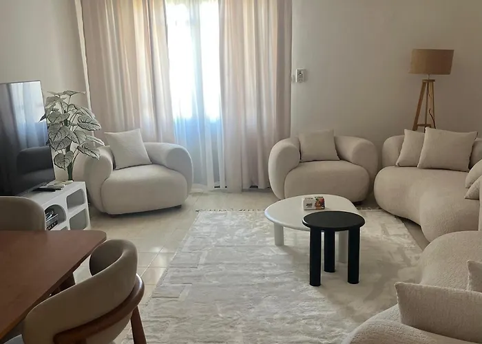 Heaven 2Bdr Apartment , Al-Rehab City Kairo