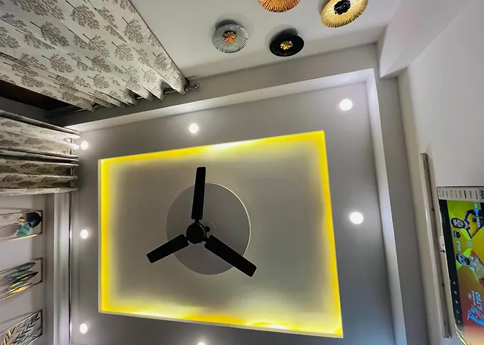 Hotel Luxury 1 Rk In Neu-Delhi
