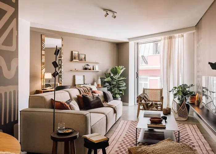 Rundi - 2 Bedrooms In Santo Antonio Lissabon