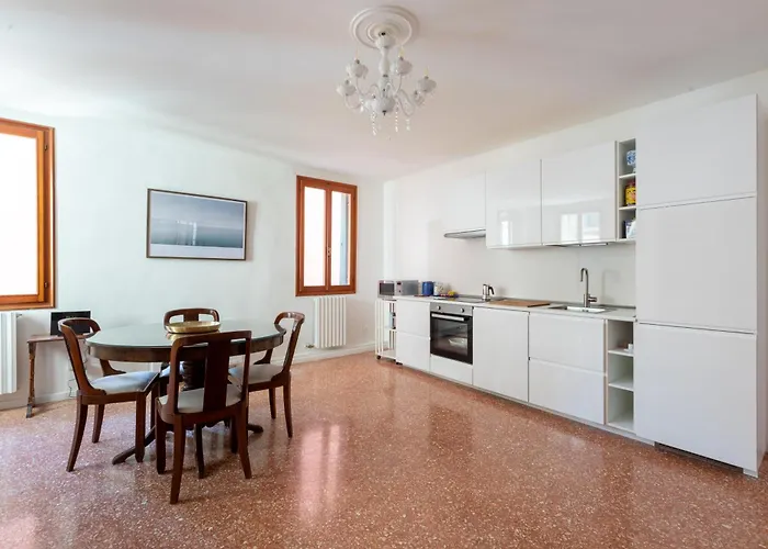 Ampia Casa A Due Passi Dalla Biennale Venedig