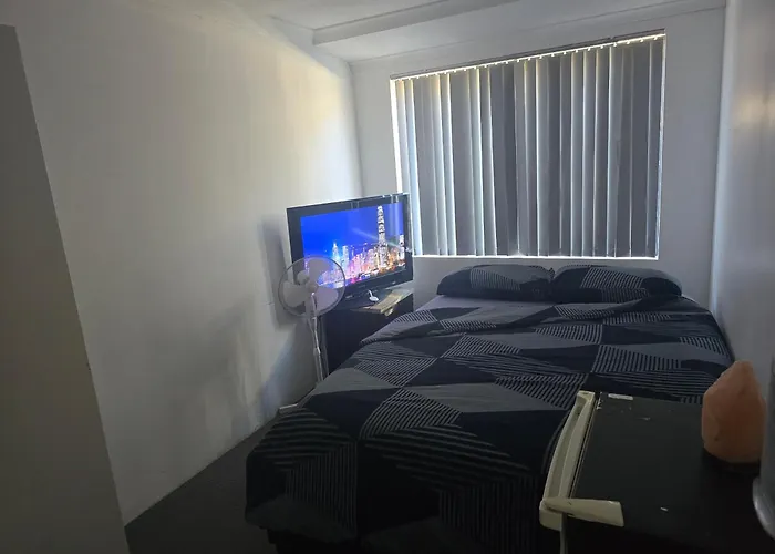 Baldivis Basic Apartment
