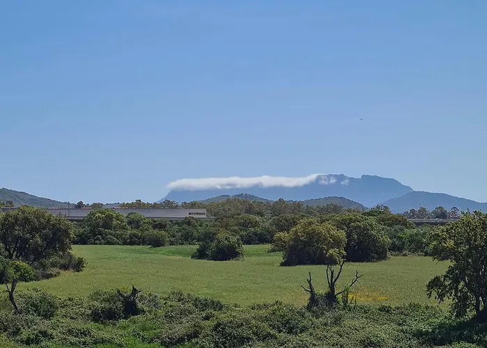 Bed and Breakfast Dekag House Olbia