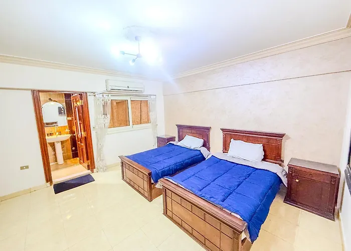 Big Flat In Dokki Twin Room Private Bathroom Kairo