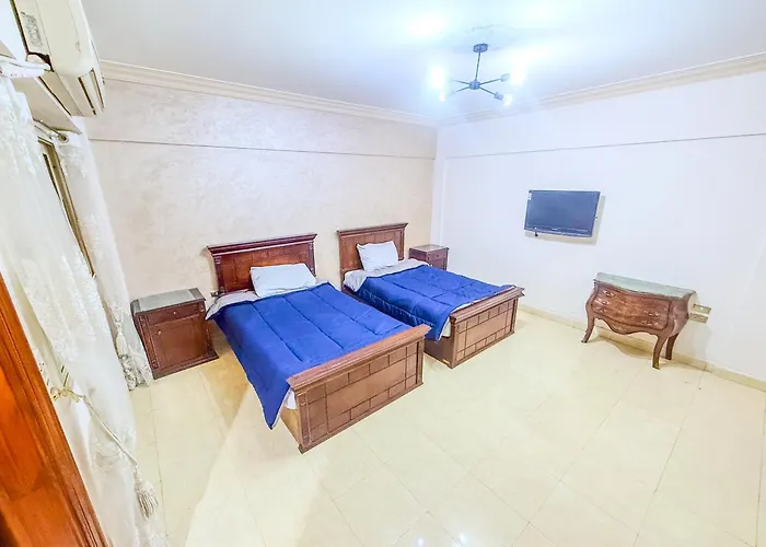 Big Flat In Dokki Twin Room Private Bathroom Kairo