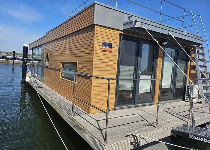 Hausboot Tollow Stralsund