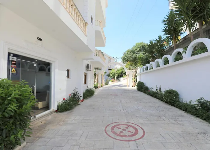 Apartments Romario Sarandë