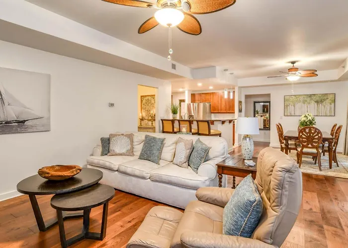 3 Bedroom Lagoon Front With Hard Surface Floors 5109P3 St. Augustine