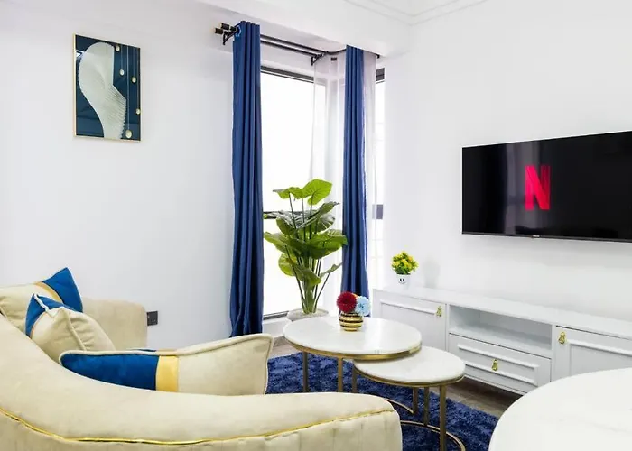 Ferienwohnung Gorgeous 1 Bed In Kilimani Near Yaya Centre With Gym Nairobi