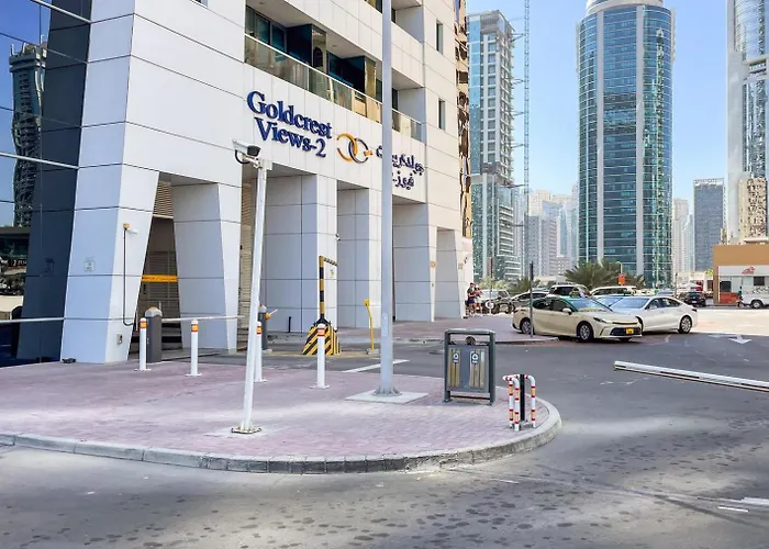 Blueground Jlt Lake View Roof Pool Gym Dxb-1546 Dubai