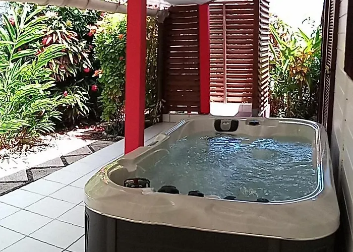 Okay Coco Spa Maison 500 M Des Plages Sainte-Anne