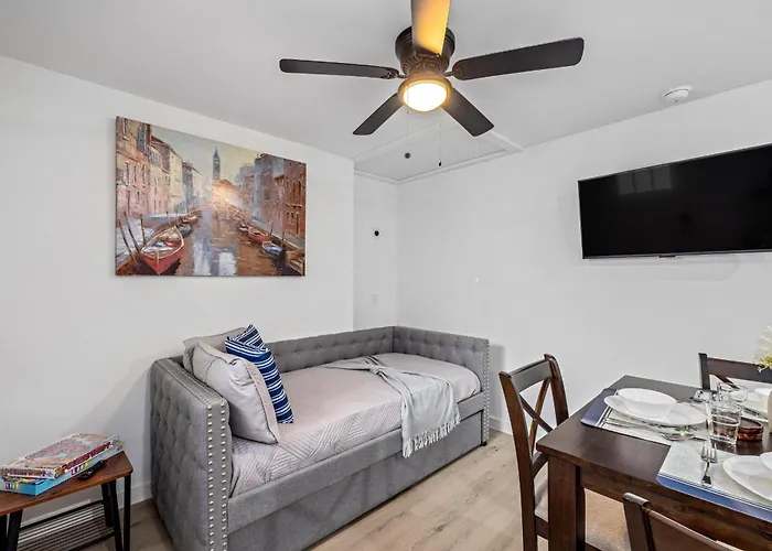 Villa Downtown Heights Flat Games Tvs Wifi Pets Houston