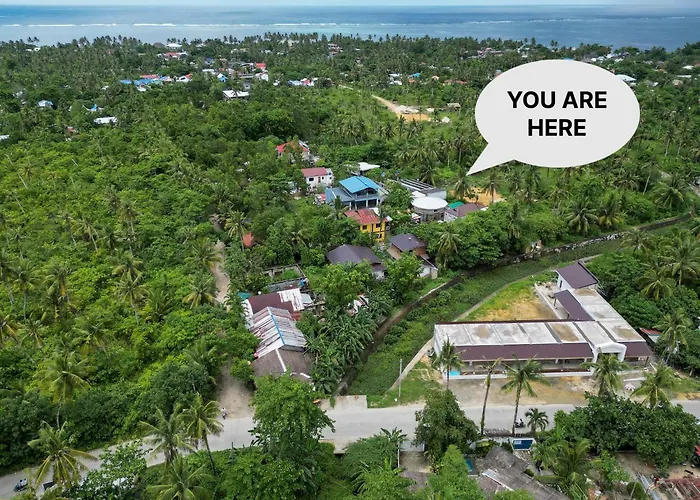 Spacious Family Home In General Luna Center With Wi-Fi, Ac