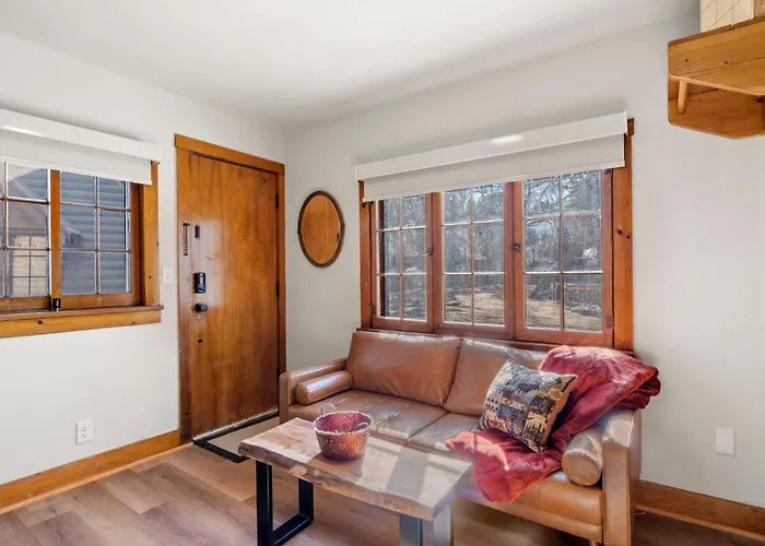 Timber Lodge #16 Colorado Springs