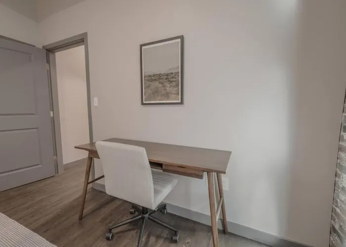 Charming 1 Bedroom Apt Laundry In Unit Boston